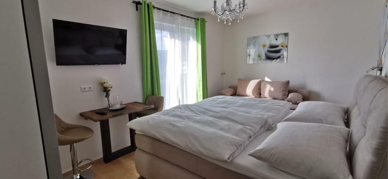 Hotel Enjoyit Velden West à Selpritsch Extérieur photo