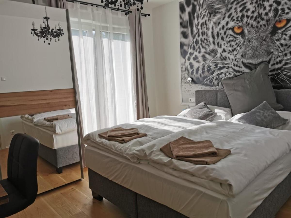 Hotel Enjoyit Velden West à Selpritsch Extérieur photo